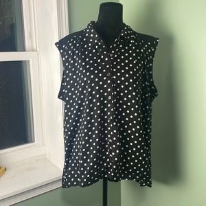 French laundry, black and white polkadot button up top 2X
